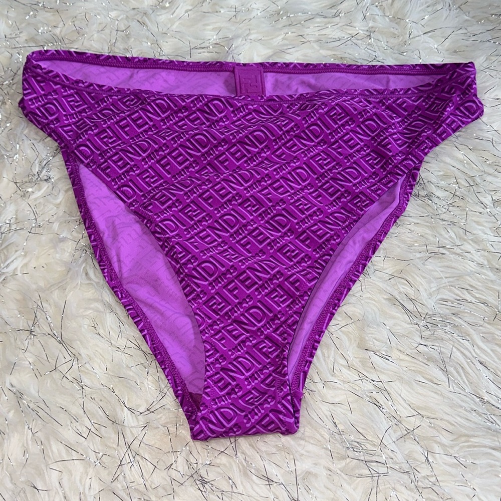 Authentic fendi x skims high leg bikini bottoms in Colorado size XL NWOT